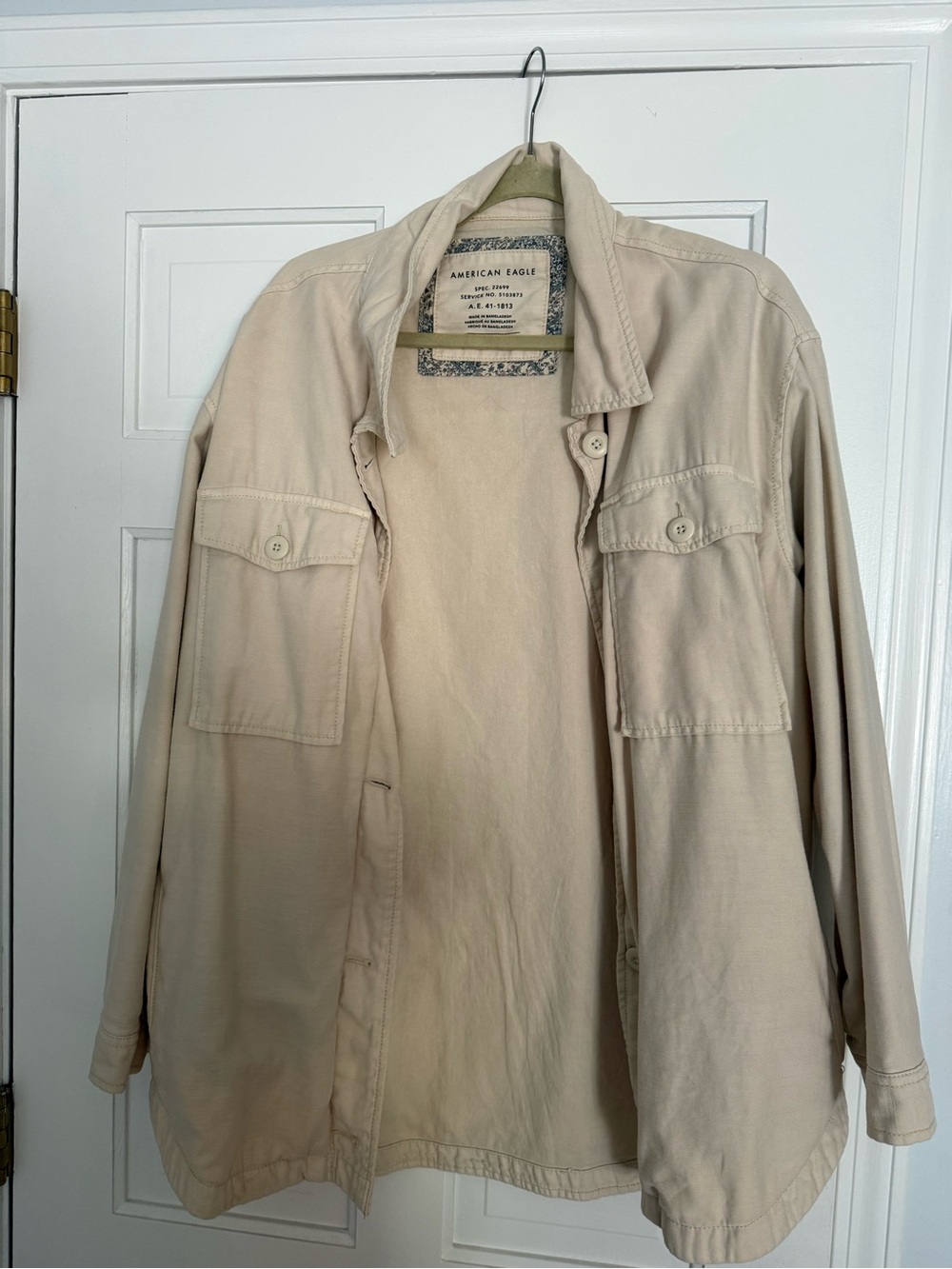 American Eagle Outfitters women’s oversized Beige Utility Jacket